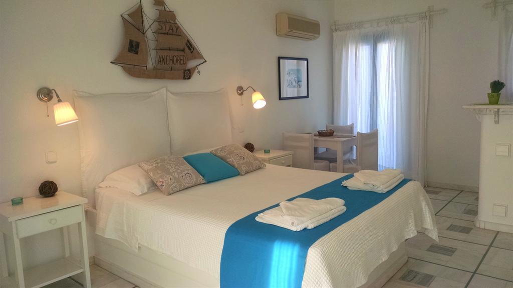 דריוס Nissiotiko Studios & Apartments מראה חיצוני תמונה